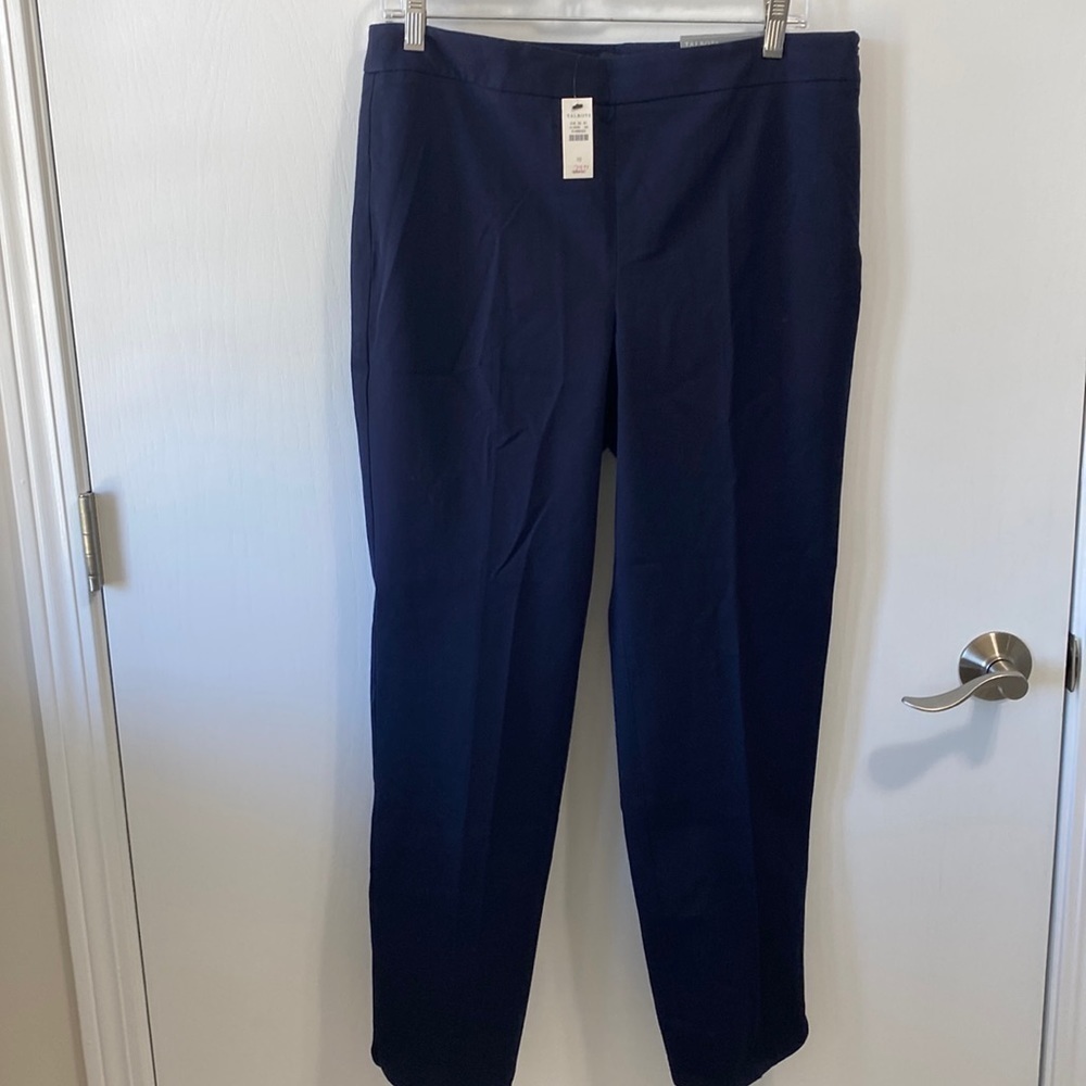 🚨TALBOTS Womens Chatham Ankle Slim Leg Ankle Length Sits at Waist